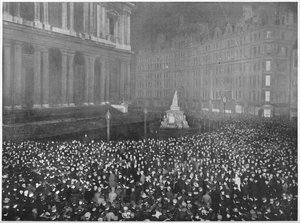 Zwölf Uhr an Silvester vor der St. Pauls Kathedrale, London, um 1902-1903