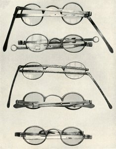 Verschiedene Brillentypen...des späten 18. und frühen 19. Jahrhunderts, 1934 von Unbekannt