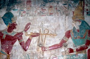 Wandmalerei Detail von Sethos I vor Horus, Tempel von Sethos I, Abydos, Ägypten von Unbekannt