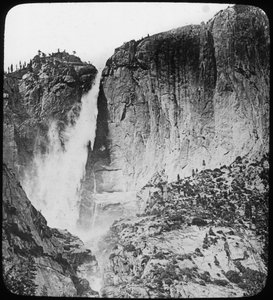 Yosemite Falls, Yosemite-Nationalpark, Kalifornien, USA, späte 19. oder frühe 20. Jahrhundert von Unbekannt
