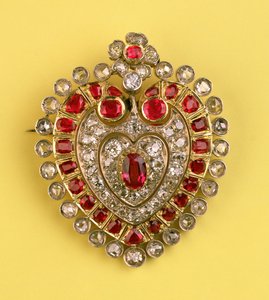 Antike herzförmige Brosche (Diamant und Rubin) von Unbekannt Unbekannt