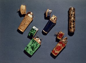 Sammlung von französischen, englischen und deutschen Etuis