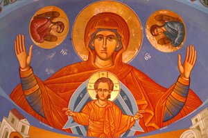 Chor-Deckenfresko in der orthodoxen Kirche von Pedoulas. Jungfrau und Kind, 20150510, Pedoulas, Zypern