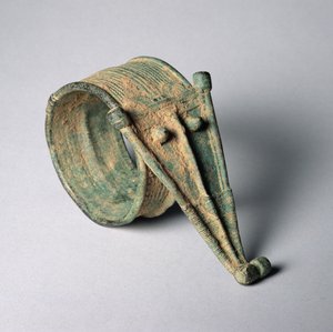 Lorhon-Armband mit einem Krokodilkopf, aus Burkina Faso oder der Elfenbeinküste, wahrscheinlich 18. Jahrhundert von Unbekannt