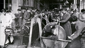 Munitionsarbeiter im Ersten Weltkrieg von Unbekannter Künstler