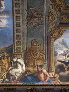 Mythologische Figuren. Gemaltes Dekor von François Perrier