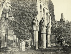 Rievaulx Abbey, North Yorkshire, UK (s/w Foto) von Unbekannter Künstler