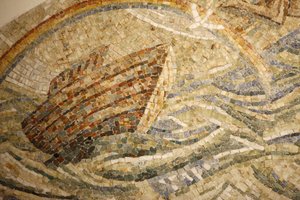 Abteibasilika Saint-Maurice, Mosaik von Madeleine Diener Arche Noah, Saint-Maurice, Schweiz von Unbekannt