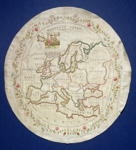T.142-1938 Stickerei mit einer Karte von Europa, Englisch, spätes 18. Jahrhundert