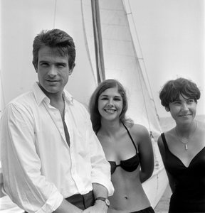 Der Schauspieler Warren Beatty am Strand von Venedig Lido - 1965