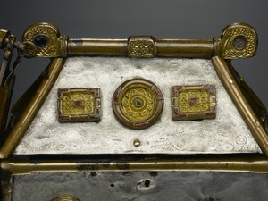 Der Monymusk Reliquiar, ca. 8. Jahrhundert n. Chr. von Unbekannt