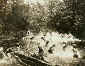 Das alte Schwimmloch, Vereinigte Staaten, ca. 1920 (s/w Foto)