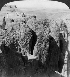 Blick auf den Nil von den westlichen Klippen von Theben, Ägypten, 1905 von Underwood and Underwood