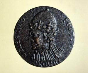 Celestin V. (oder St. Peter Celestin) (1215 - 1296) der Papst, der umzog. Medaille des Rom Medaillenkabinetts von Unknown artist