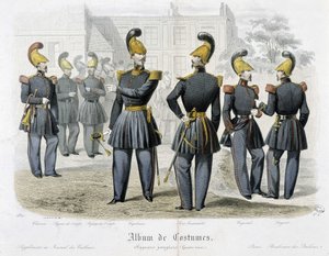 Feuerwehrleute in Uniform - in „Album der Kostüme“ von Unknown artist