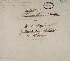 Erste Seite eines Manuskripts von 5 Kadenzen für Klavier von Mozart