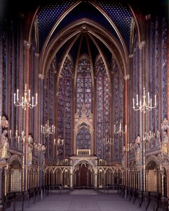 Innenansicht der Sainte Chapelle von Paris: Hohe Kapelle, Architektur