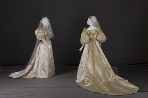 Hochzeitskleider von Unknown artist