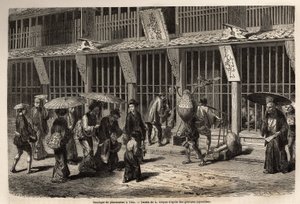 Eine Apotheke in Yedo (heutiges Tokio), der Apotheker arbeitet mit seinem Helfer vor den Augen der Öffentlichkeit, geschützt durch ein lackiertes Holzgitter. von Unknown artist