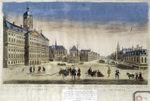 Erste Feuerpumpen vor dem Rathaus von Amsterdam