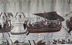 Vom Sturm entführt, strandete das Schiff von Harold II an der Küste von Ponthieu - Teppich von Bayeux, bekannt als Stickerei der Königin Mathilde