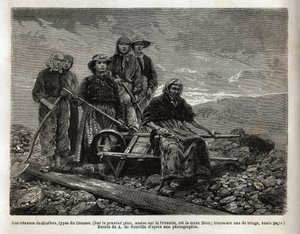 Die Kohlesortierer, Typ von Creusot; im Vordergrund, sitzend auf der Schubkarre, die älteste der Sortierer, die Mutter Dion, 36 Jahre Sortierung. Gravur zur Illustration einer Reise nach Creusot und den Minen von Saône und Loire, 1865, von L. Simonin, in „ von Unknown artist