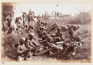 14. Sikhs warten auf den Angriff, Delhi Übungslager von Unknown photographer
