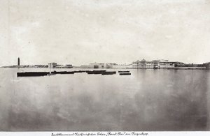 Boote in der Mitte des Meeres mit einem Teil der Stadt Alexandria im Hintergrund, Ägypten von Unknown photographer