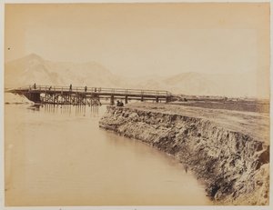 Brücke über den Kabul-Fluss