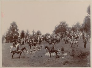 Britische und indische Reiter bei einem Treffen der Ootacamund-Jagd von Unknown photographer