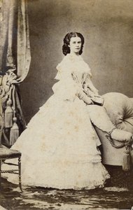 Elisabeth von Österreich (Sissi) (1837-1898) 1860 - Porträt von Elisabeth von Wittelsbach (1837-1898), Kaiserin von Österreich (1854-1898) und Königin von Ungarn (1867-1898)