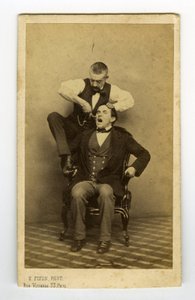 Frankreich, professionelle Fotografie eines Zahnarztes von Unknown photographer
