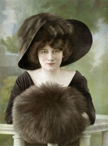 Französische Komödiantin Cora Laparcerie (1875-1951), Foto aus der französischen Zeitung "Le Theatre", 1. Januar