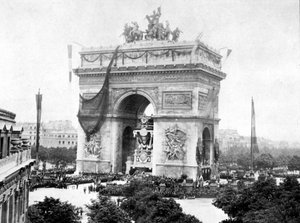 Beerdigung von Victor Hugo am Arc de Triomphe, Paris, am 01.06.1885