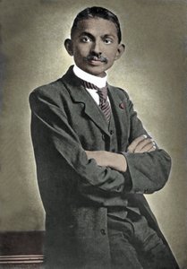 Porträt des politischen Führers Mohandas Karamchand Gandhi (1869-1948), bekannt als der Mahatma, indischer politischer und spiritueller Führer von Unknown photographer