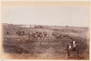 Sappers und Miners graben Schutzgräben während des Delhi-Übungslagers, um 1885 von Unknown