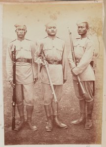 Drei Soldaten des 4. Gurkha (Gewehr) Regiments