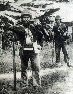 Zwei Soldaten aus der Tonkin-Kampagne im Jahr 1883.