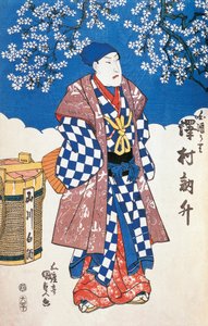 Japanischer Schauspieler im Kimono und Hintergrund mit Apfelblüten dekoriert