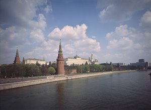 Der Große Kremlpalast am Fluss Moskwa, 1767-1775 von Vasili Ivanovich Bazhenov