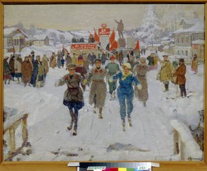Die Rote Armee besucht ein Kolchos. Soldaten in Uniform fahren Ski in den Straßen eines Dorfes mit Holzhäusern, begleitet von jungen Frauen und beobachtet von den versammelten Dorfbewohnern. von Vasily Nikolaevich Kostyanitsyn