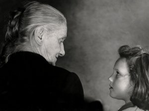 Der Blick der Großmutter