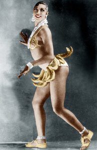 Josephine Baker (1906-1975) im Folies Bergere in Paris mit Bananengürtel von Walery