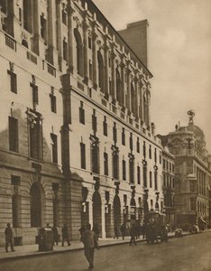 Gebäude, die das neue London in der Moorgate Street repräsentieren von Walter Benington