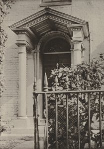Tür, Cranbrook, Kent von William Galsworthy Davie