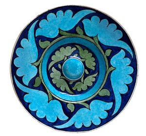 Kleine persische Reisschale, Vorderseite von William de Morgan
