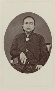 Ehefrau Ratoe von Pakoe Boewono IX, Susuhunan von Surakarta