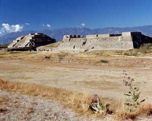 Ansicht der nördlichen Plattform (500 v. Chr.-850 n. Chr.) von Zapotec Zapotec