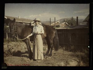 Madaline Bradbury und Chiketa, Santa Barbara, um 1915