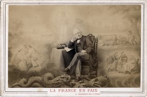 Pariser Kommune: „Frankreich in Frieden“ Porträt von Louis Adolphe Thiers (1797-1877), sitzend auf dem Drachen, wahrscheinlich Symbol der Kommune von Frederick (attr. to) Barnard
